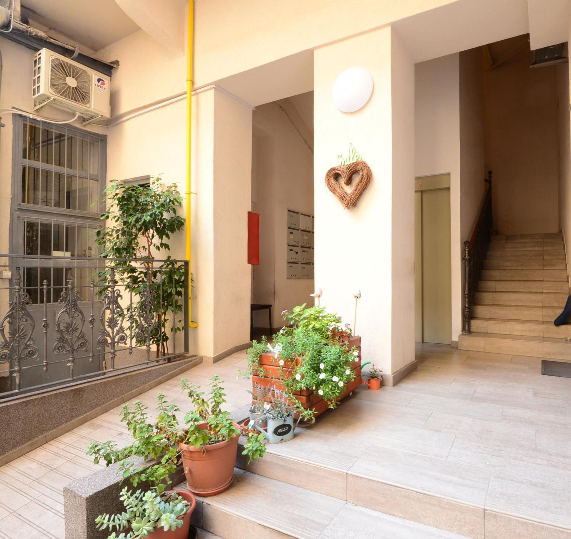 Your Place Apartman Budapeszt Zewnętrze zdjęcie